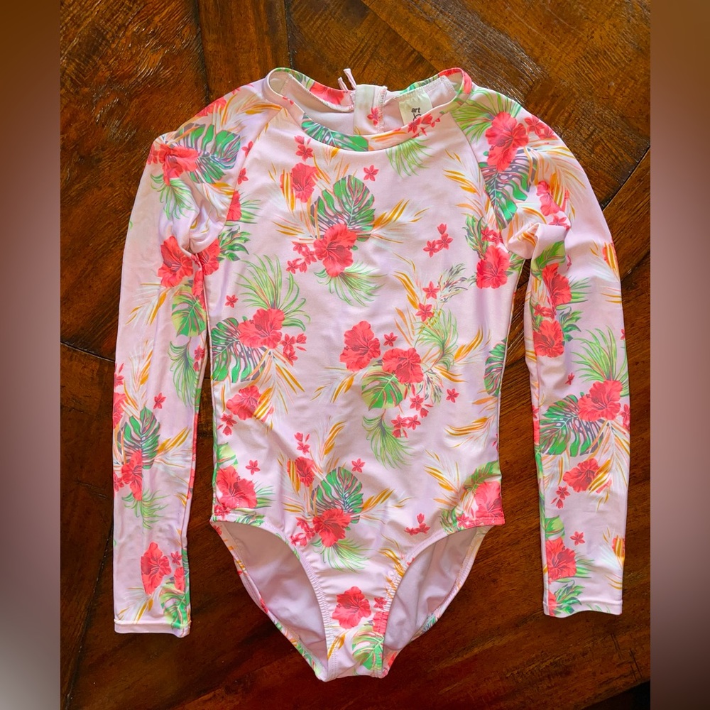 Art Class girls’ 10/12 rash guard swimsuit long sleeve Great condition!